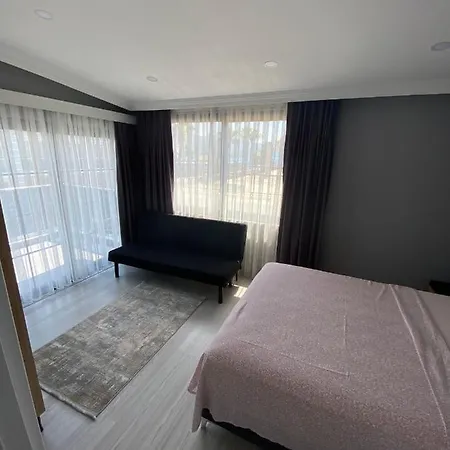 Apartamento Queen Homes
